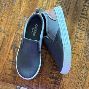 OshKosh B'gosh Black and Gray Slip-On Shoes
